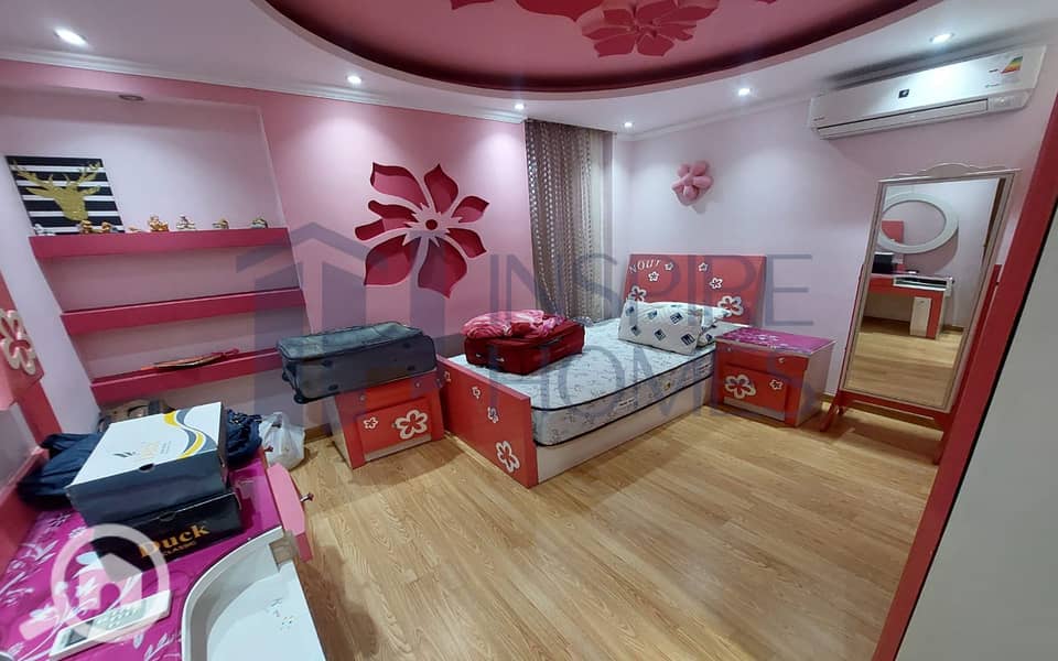 12 WhatsApp Image 2025-11-24 at 15.13. 22 (1). jpg