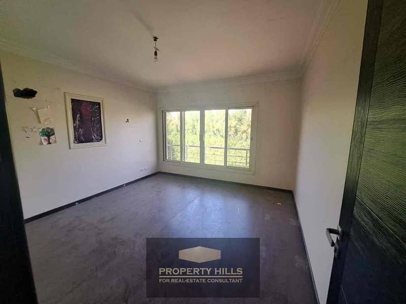 2 928644f9-5931-4b86-b70d-1c4160106dd3. jpg