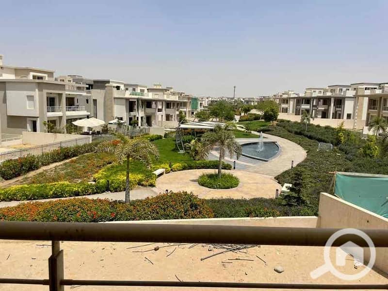 ee0072ab-a370-4046-8c8c-6ebd24a867c2. jpg