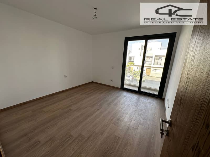 5 WhatsApp Image 2025-05-25 at 6.38. 08 PM (1). jpeg