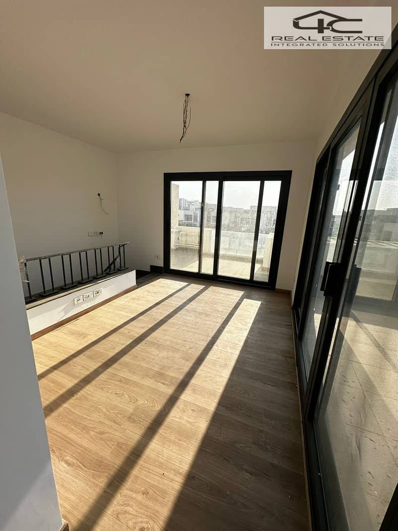 6 WhatsApp Image 2025-05-25 at 6.38. 07 PM (1). jpeg