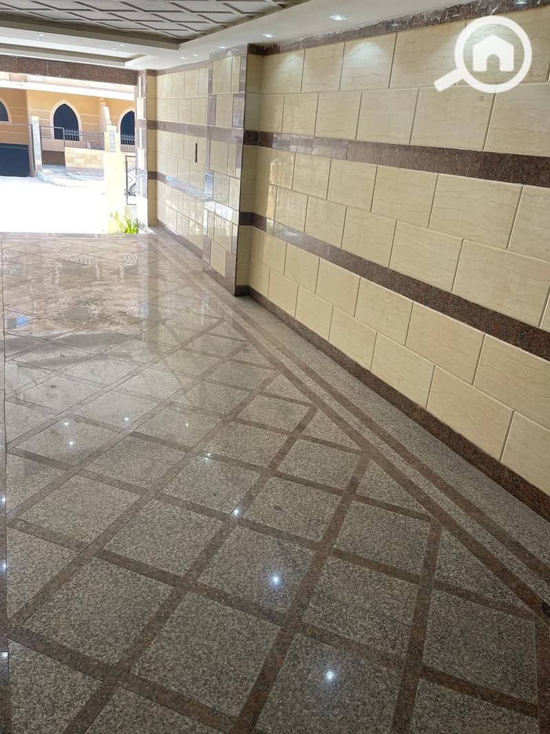 3 WhatsApp Image 2025-10-21 at 11.43. 18_a2c95c9a. jpg