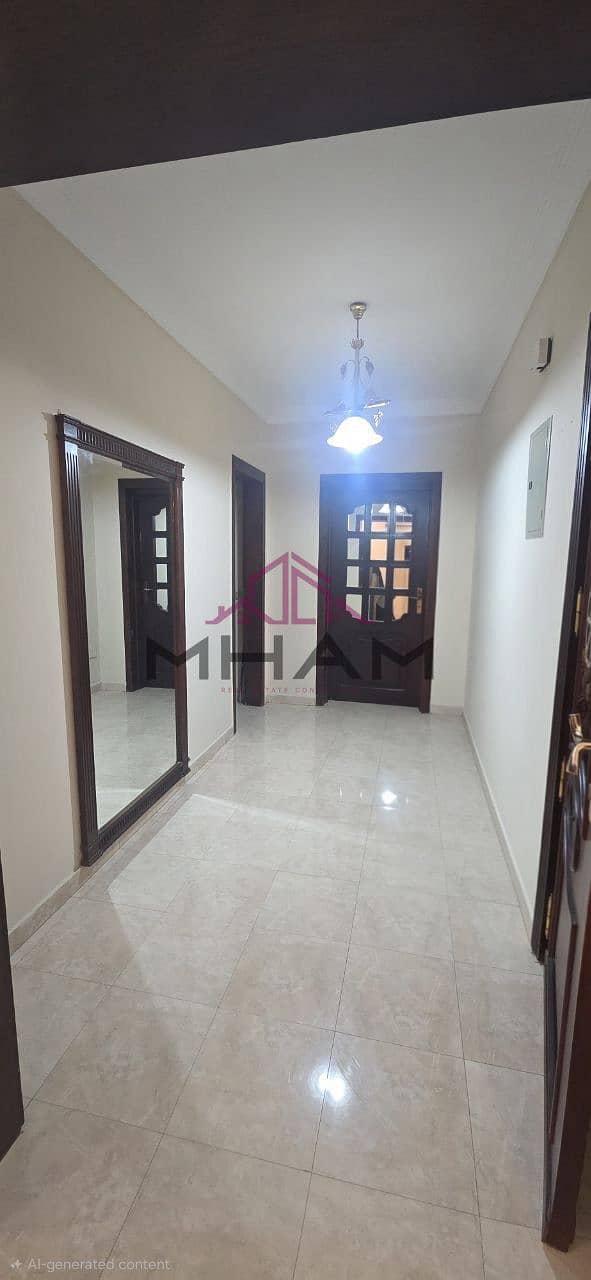 2 photo_5870479888974810273_y. jpg