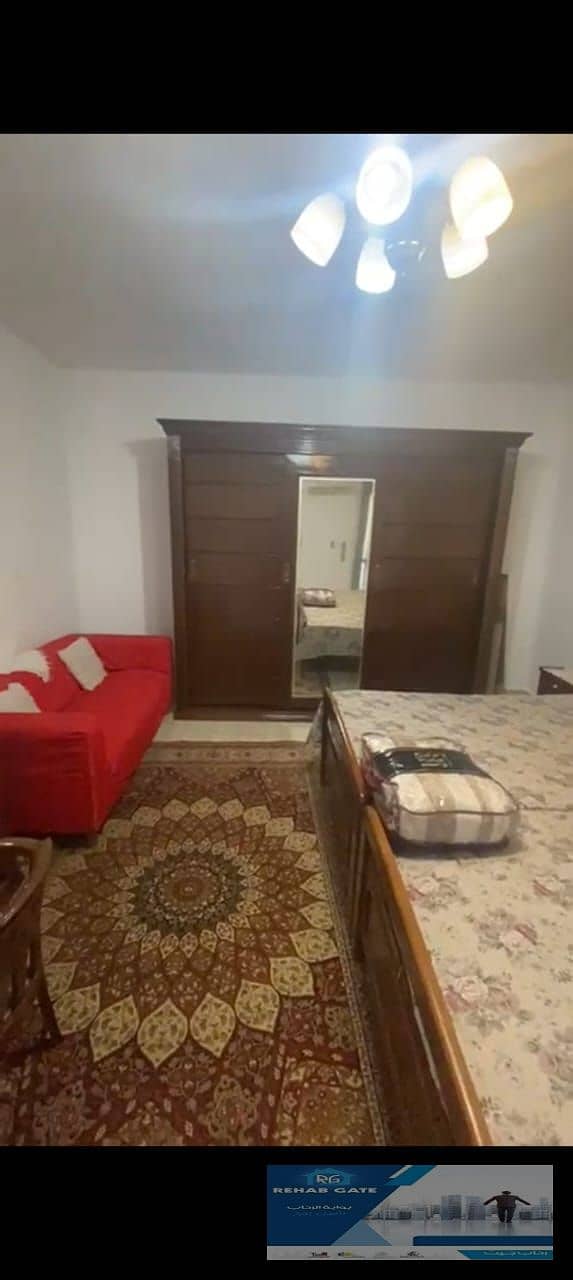 3 2b853c36-5a58-4b64-9295-62d7a2839d45. jpg