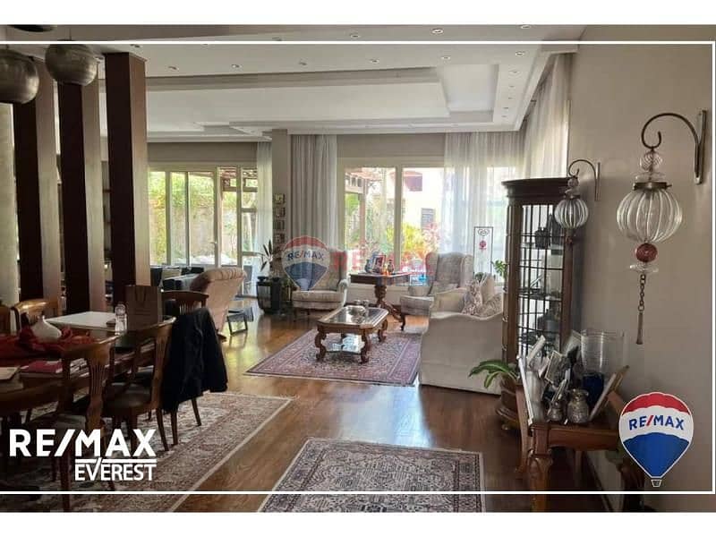 4 24b03b99-eab9-4eef-96e9-13b5cbbc8ad7. jpg