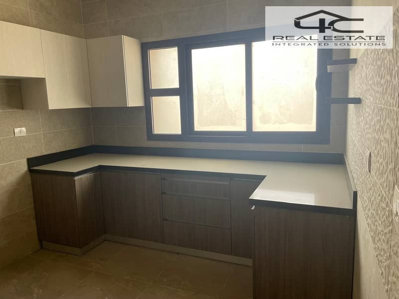 8 WhatsApp Image 2025-12-03 at 10.29. 41 AM (3). jpeg