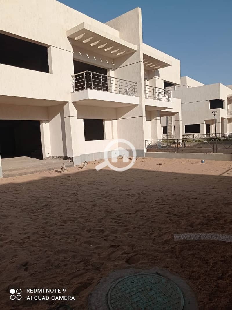 7 237898022_1034285210697061_7881752420488836248_n. jpg