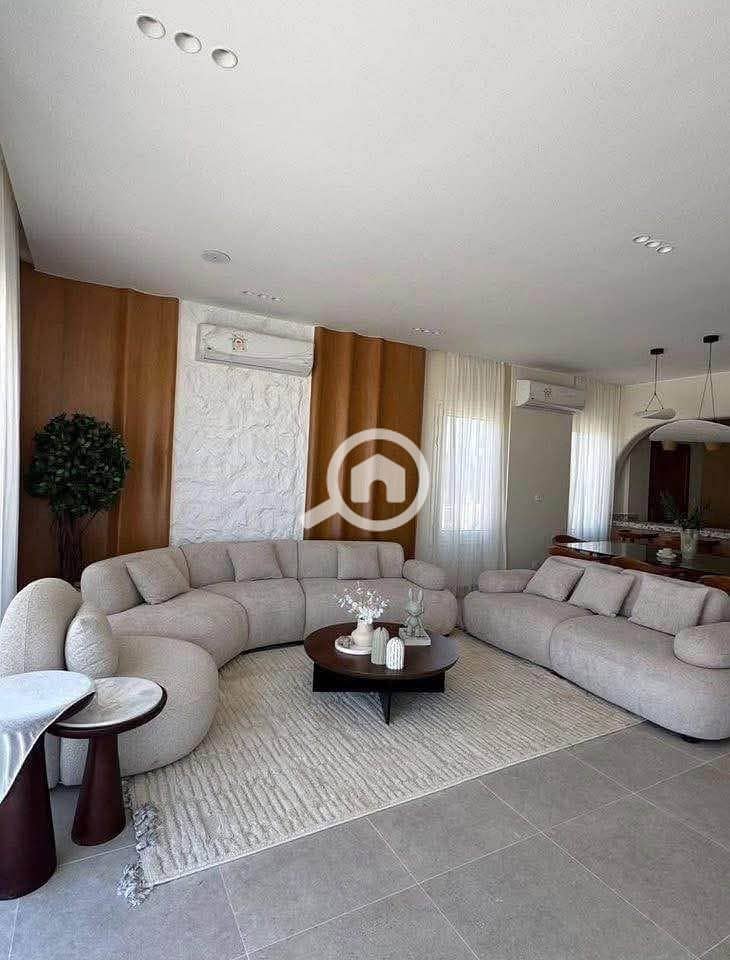 7 539254587_754171870928844_1217677974767568154_n. jpg