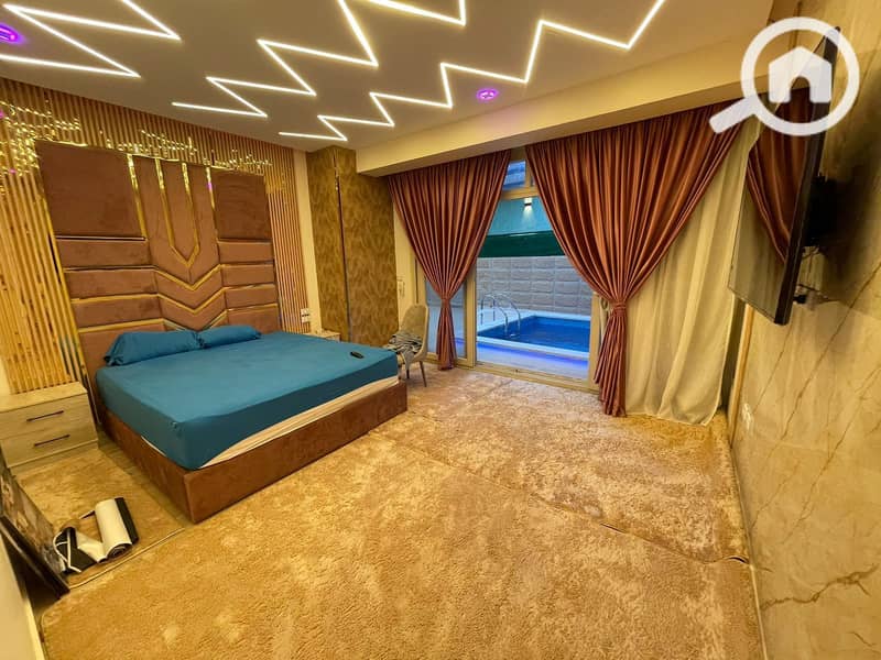 4 WhatsApp Image 2025-12-02 at 23.44. 57_0d5c6733. jpg