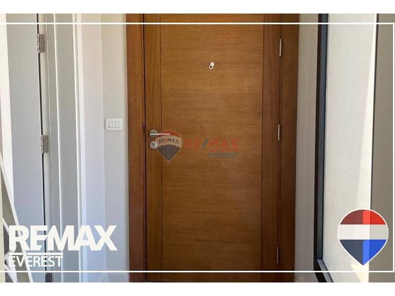 4 762d3173-e652-419e-8962-0d50221f2ce9. jpg