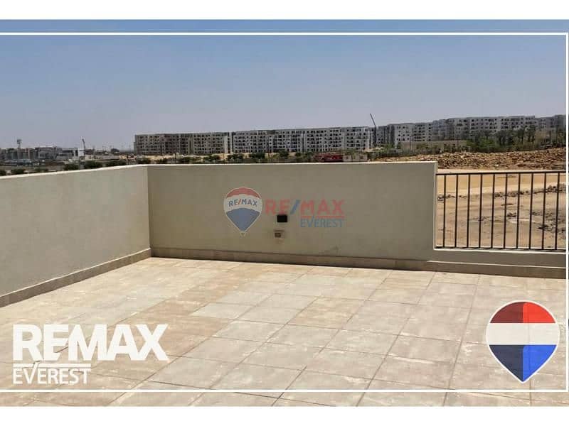 5 ea3b10e1-b6c7-45b9-ae3e-10faca49ebdf. jpg