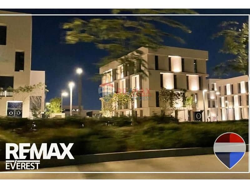 8 f1a33cc0-7459-4019-8b1d-b36f76e6658c. jpg