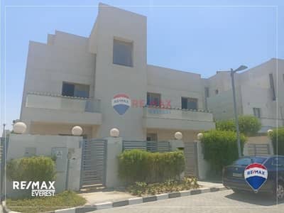 تاون هاوس 3 غرف نوم للبيع في الشيخ زايد، الجيزة - WhatsApp Image 2025-03-30 at 1.23. 49 AM. jpg