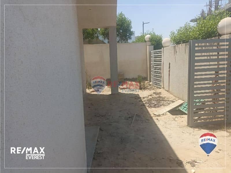 7 WhatsApp Image 2025-03-30 at 1.20. 20 AM. jpg