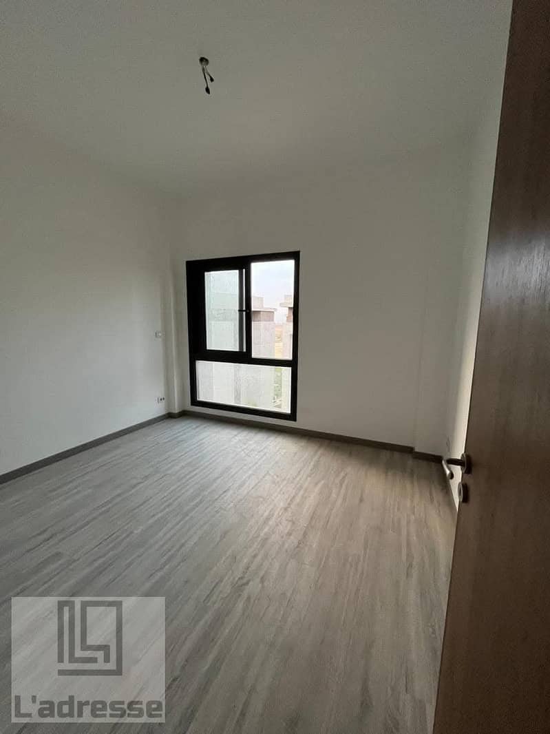 2 WhatsApp Image 2025-12-02 at 22.19. 12_93b87c79. jpg