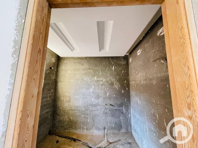 3 42ed247a-01bb-41b4-912f-d99055f876cd. jpeg