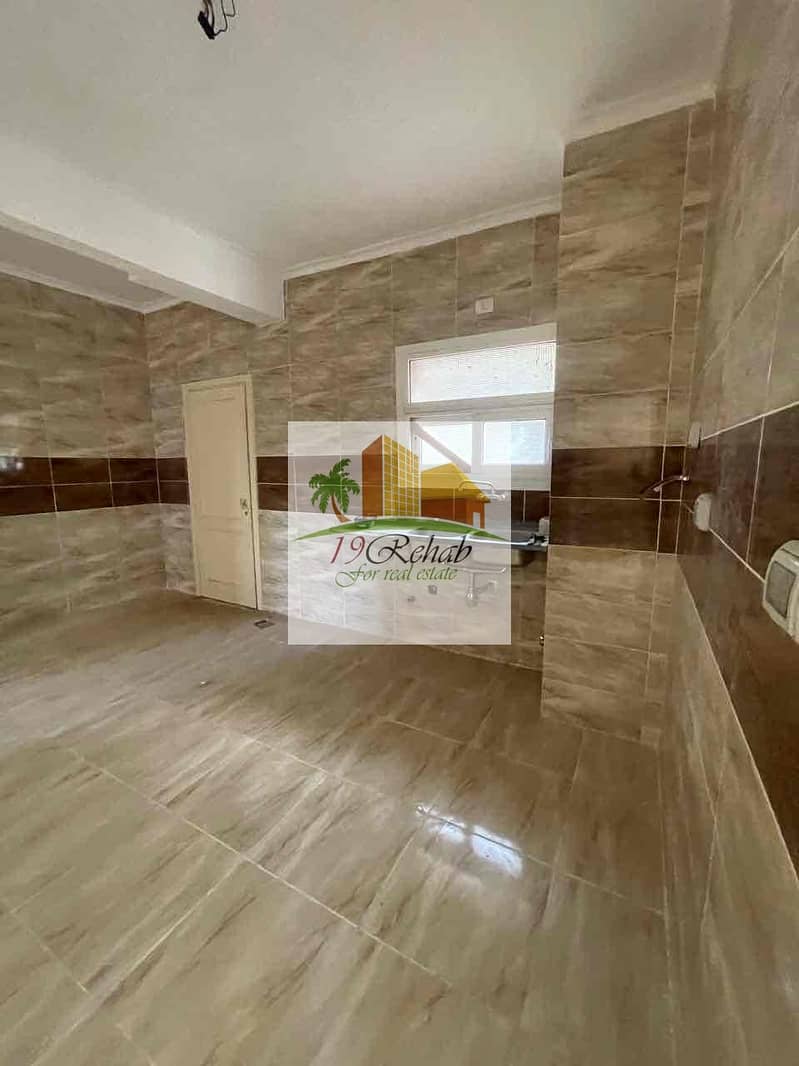 17 05ec8ac6-d00f-4be5-8aa6-8eafee3f0bc9. jpg