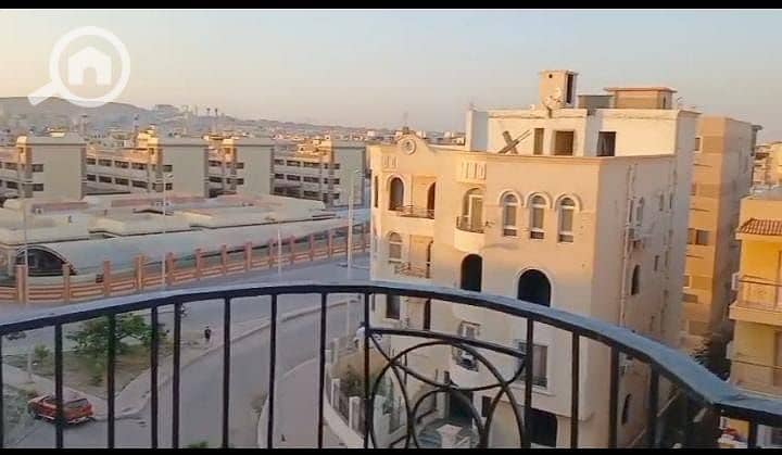 3 d4655912-d7f0-48c1-8baa-6172e65a8f00. jpeg