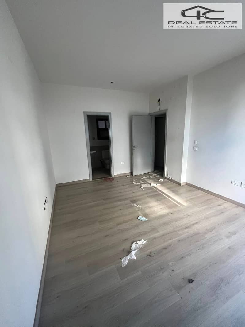 9 580450054_1599541441401964_1716979235284798968_n. jpg