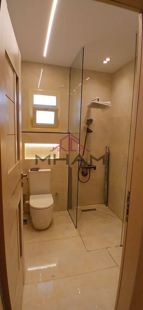 6 photo_5870452740486532248_y. jpg