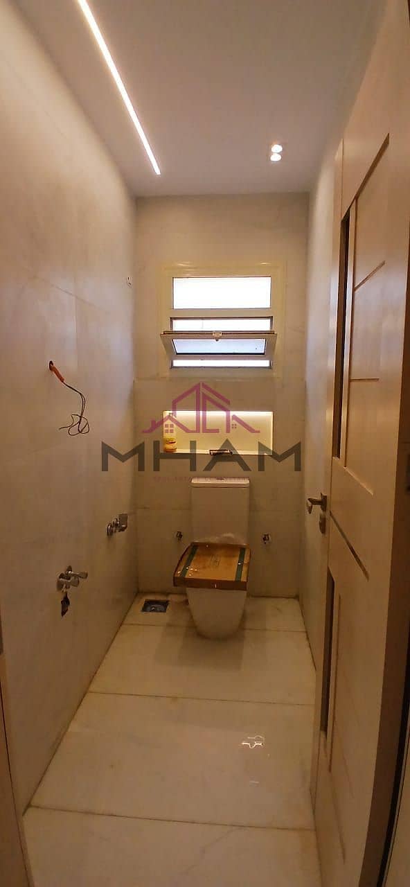 8 photo_5870452740486532251_y. jpg