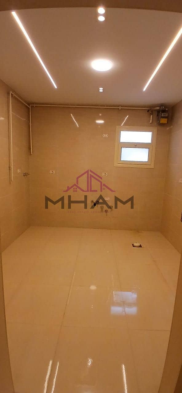 10 photo_5870452740486532255_y. jpg