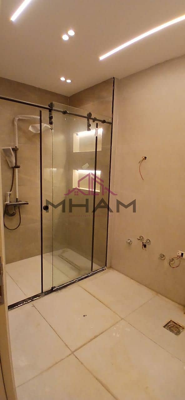 11 photo_5870452740486532256_y. jpg