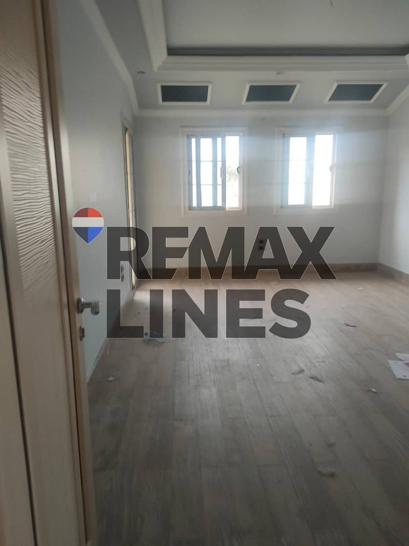 2 WhatsApp Image 2025-12-02 at 16.33. 53 (2). jpeg