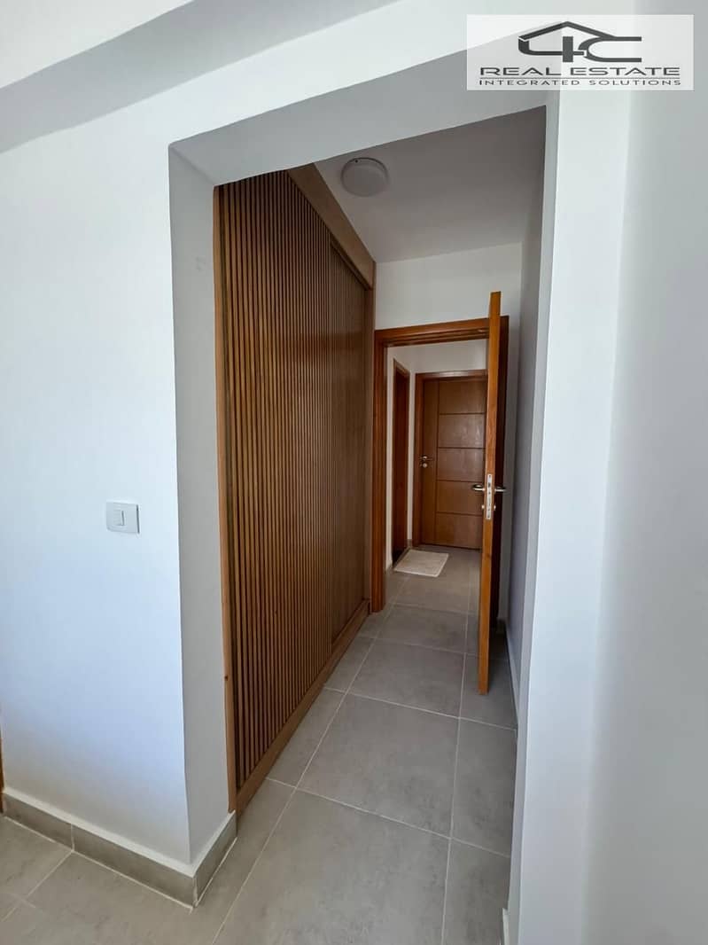 6 WhatsApp Image 2025-12-03 at 14.07. 44. jpeg