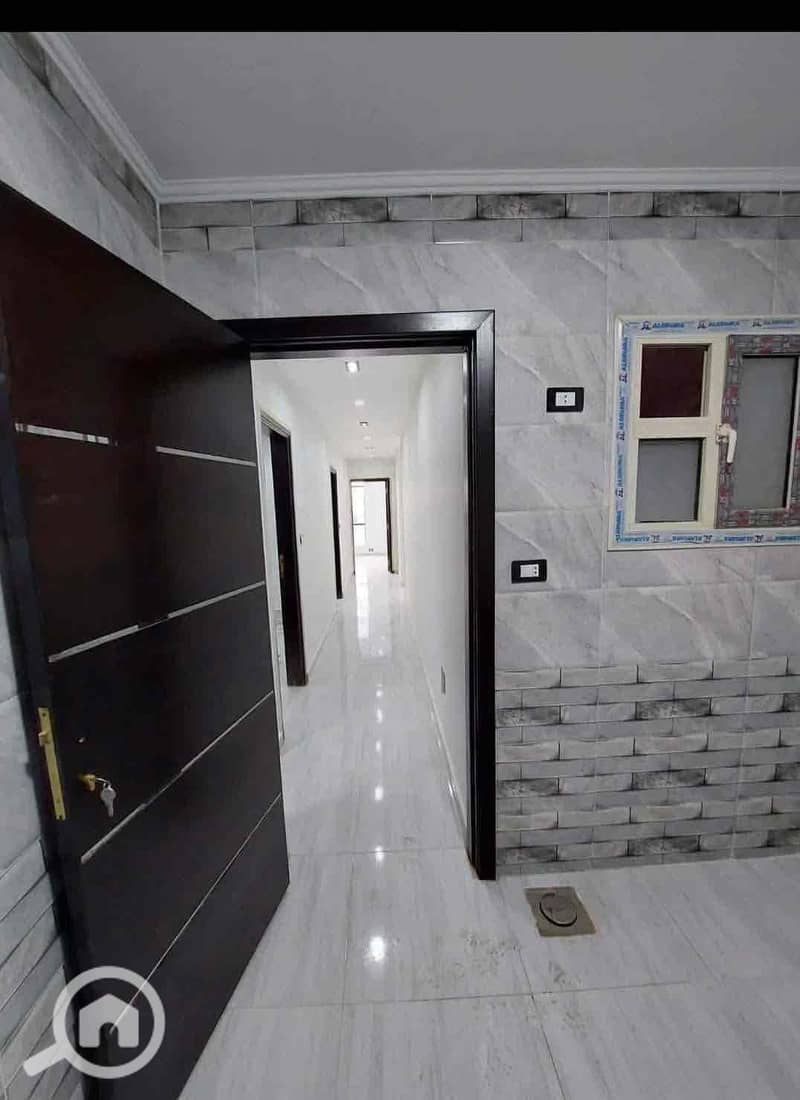 7 ad6a12aa-9d13-4e03-afab-f3480cca13c4. jpg