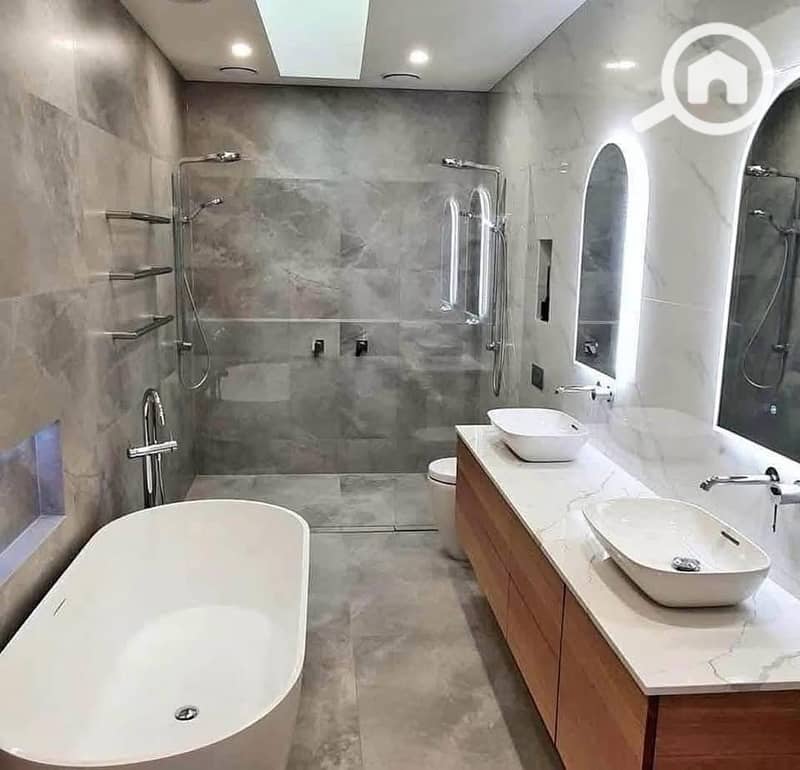 8 495355220_1787976838823113_5073300310312795802_n. jpg