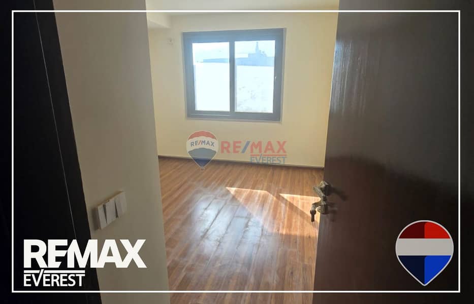 4 WhatsApp Image 2025-12-03 at 11.04. 49 AM (1). jpeg