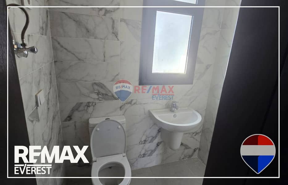 11 WhatsApp Image 2025-12-03 at 11.04. 46 AM. jpeg