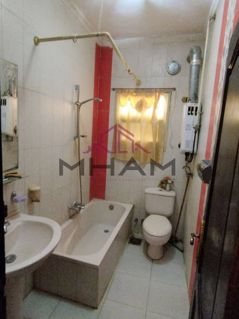 4 photo_5870452740486532160_y. jpg