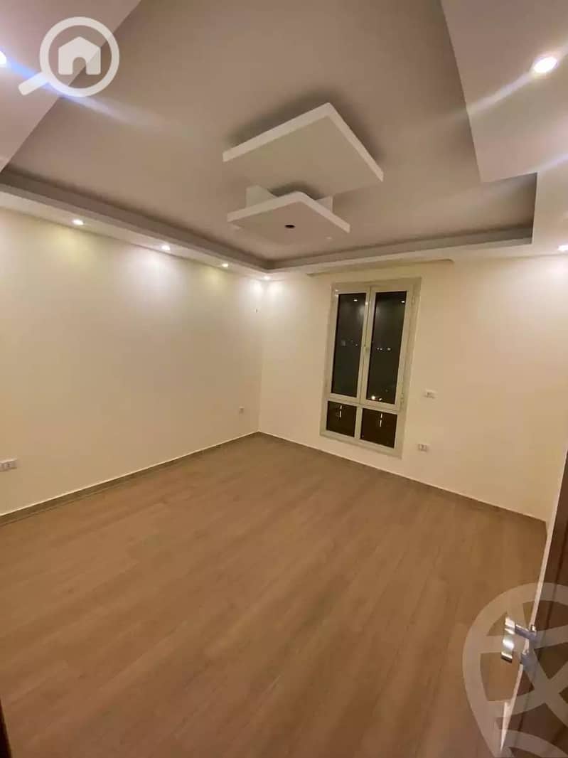 7 ea37046f661943ce9b1ef7552feb64fa. jpg