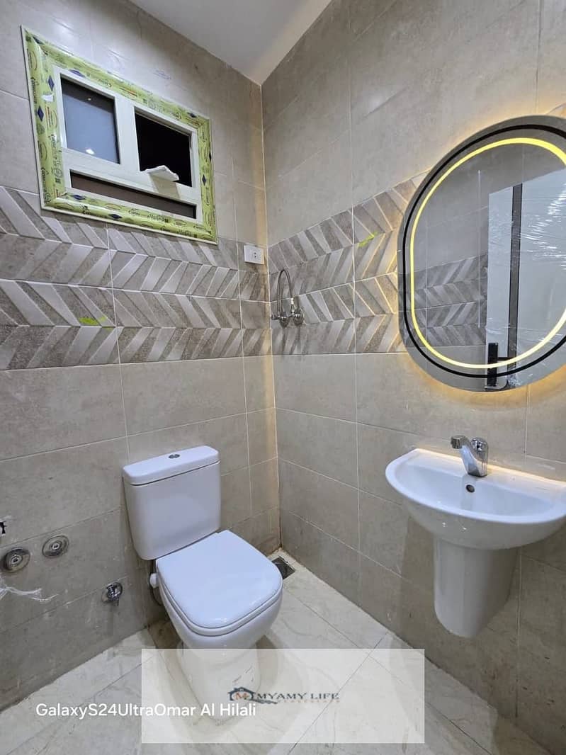 3 WhatsApp Image 2025-12-02 at 9.38. 35 PM. jpeg