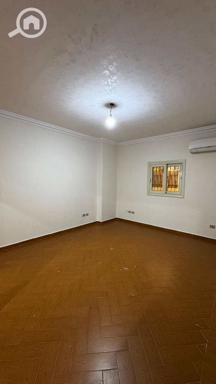 3 bee08b2a-f4ea-4e1a-a091-0c9e50fc4a84. jpeg