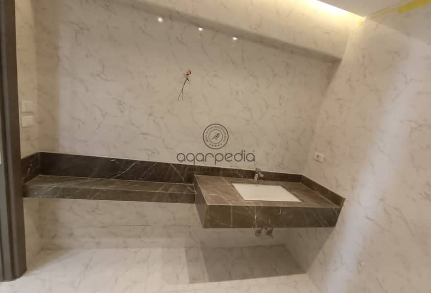 6 f7a12630-c257-49e2-953c-1ccb1d62553a. jpg