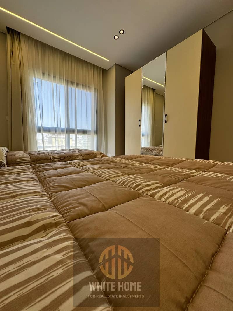 12 c185a814-b590-4075-b6e3-4e1ab8bc14e1. jpeg