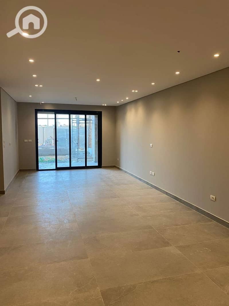 15 WhatsApp Image 2024-11-02 at 10.53. 53_d9a859de. jpg