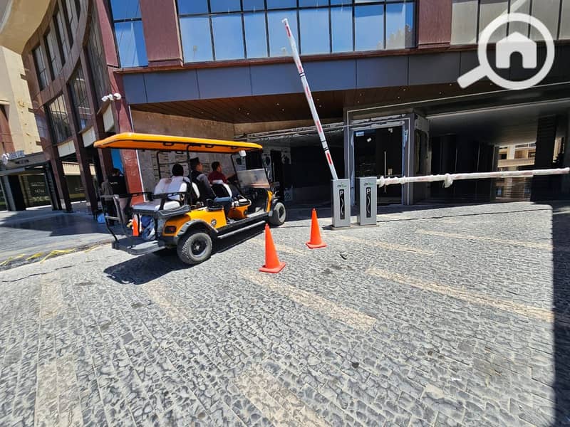 5 WhatsApp Image 2025-10-25 at 10.43. 50 AM (5). jpeg