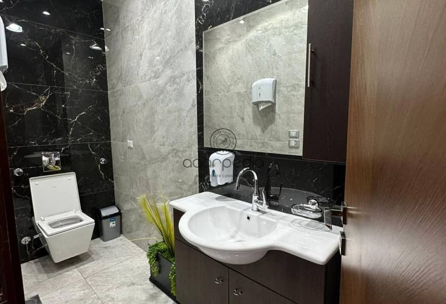 5 2988a829-b255-49a9-bc6a-bd57495e1ce2. jpg