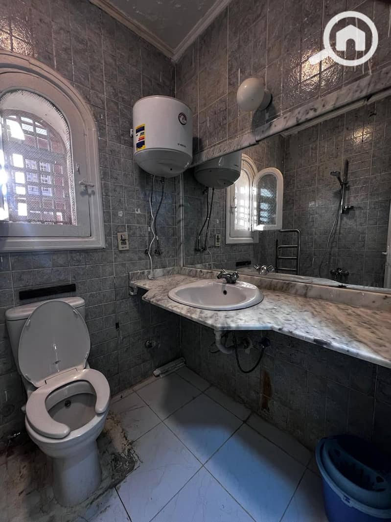 35 WhatsApp Image 2025-12-02 at 5.33. 46 PM. jpeg