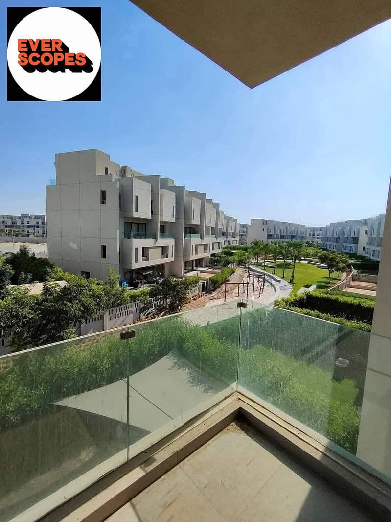 8 558454140_10234310953969599_7038180998989985364_n. jpg