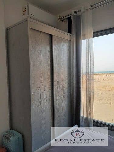 15 967e784f-39bd-4186-90ed-5a978e3ef97b_dc9dd_lg. jpg