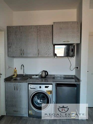 17 354220e9-1bfc-4a0a-84da-986eec44aff9_b2336_lg. jpg