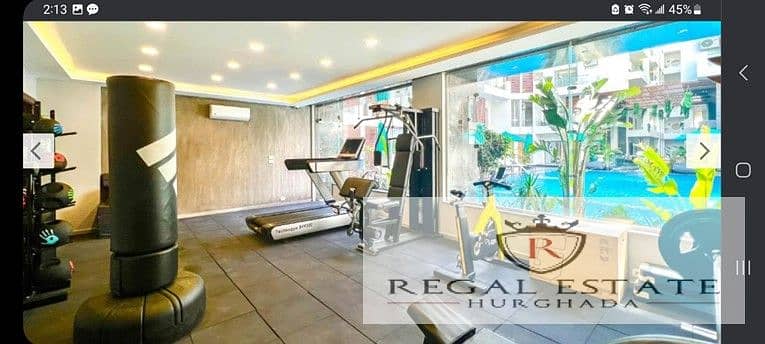 19 b896e001-7010-4805-8b48-c8a6d6a0191d_b73b0_lg. jpg