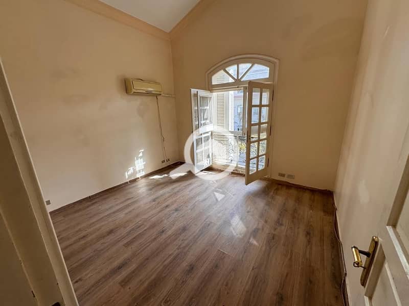 6 10f425ac-dcc4-4547-a173-27f688e2b8d3. jpeg