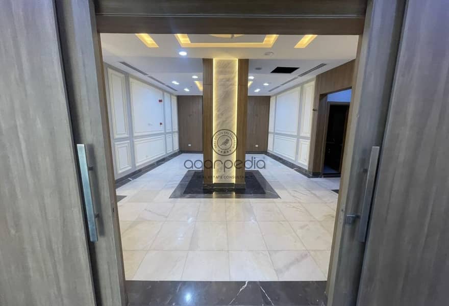 4 c1c2f535-f528-463c-b573-1faefe6b0262. jpg