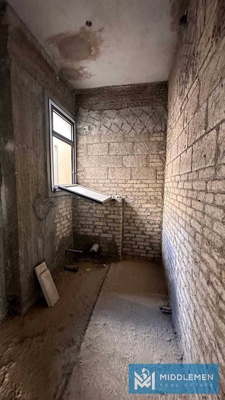 2 eOWAFOn5WMU584ha0xHdpX6nspp1GXYrbyW1GX47. jpg